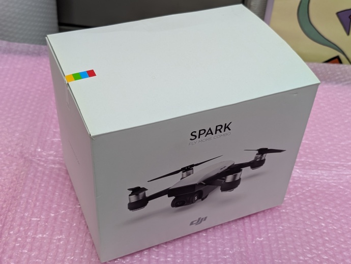 DJI Spark外箱